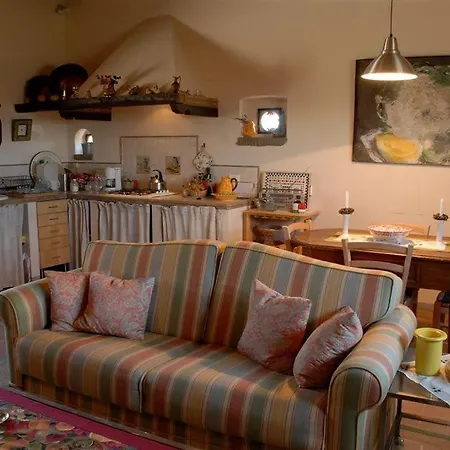Casa vacanze Chianacce Sleeps 2 Pool Air Con Wifi *