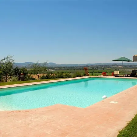 Chianacce Sleeps 2 Pool Air Con Wifi Casa vacanze Cortona